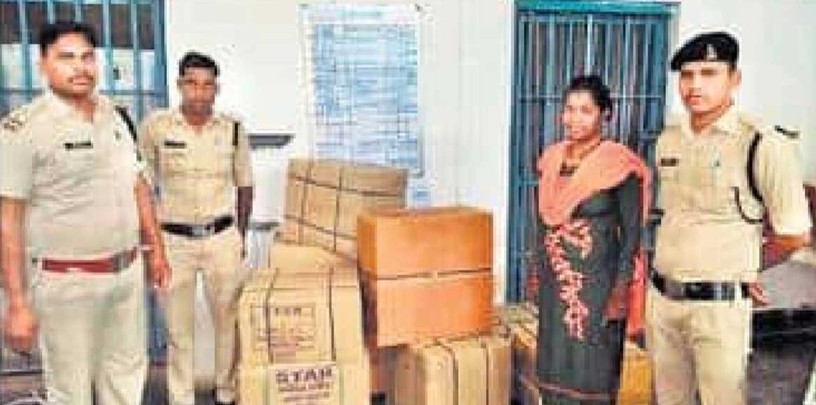 पिथौरा थानेदार लेखराम के नेतृत्व में विस्फोटक  पदार्थ के खिल... - CG Sandesh