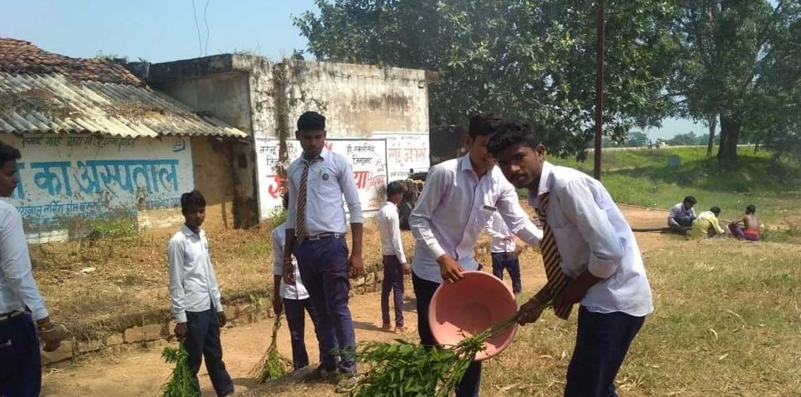रासेयो ईकाई शा उ मा वि  भूकेल के स्वयंमसेवकों ने राष्ट्रपिता... - CG Sandesh