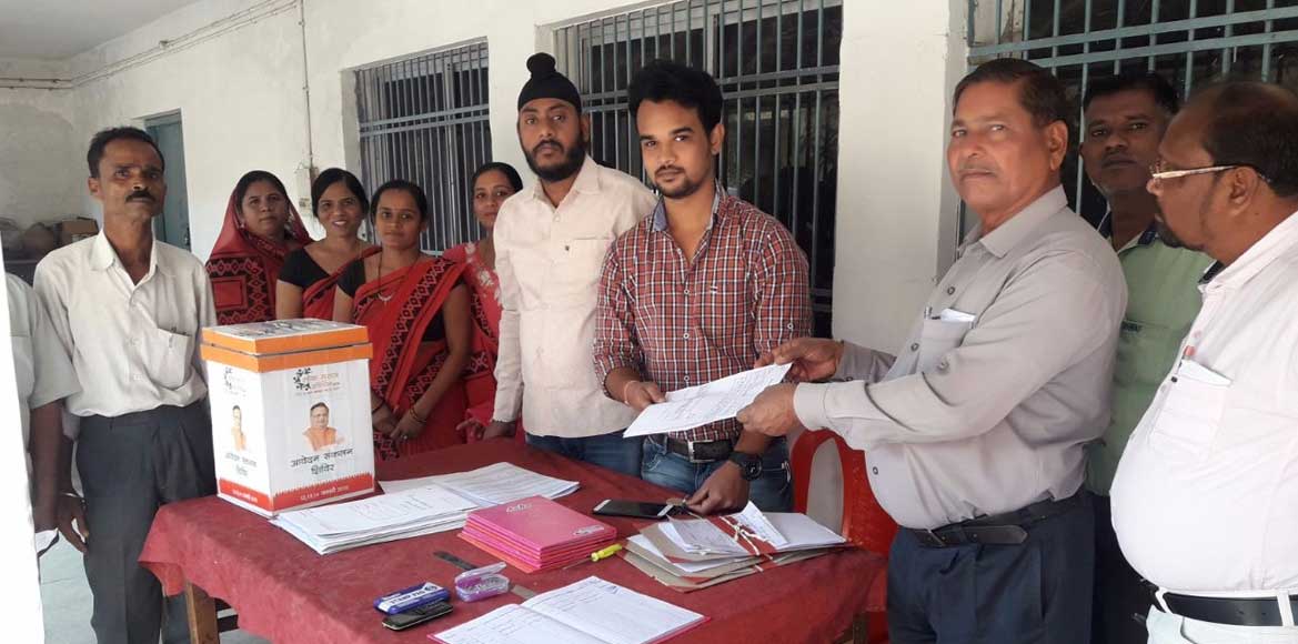 विधायक प्रतिनिधि ने लिया लोक सुराज अभियान का जायजा