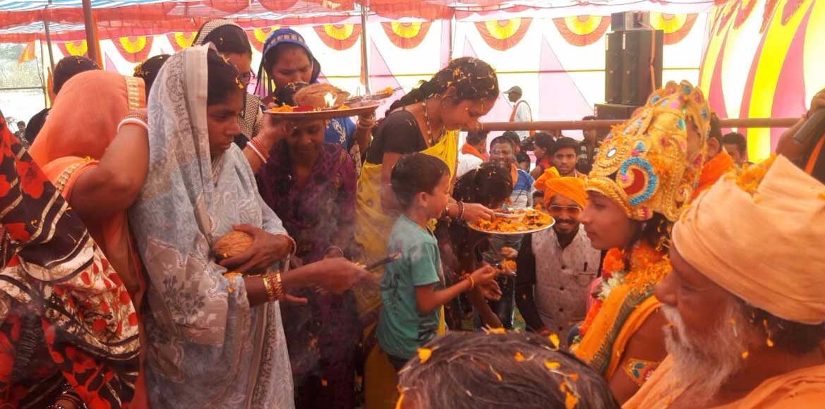 बसना : प्रभु श्री राम कि झांकी सहित महा-आरती का आयोजन किया गया