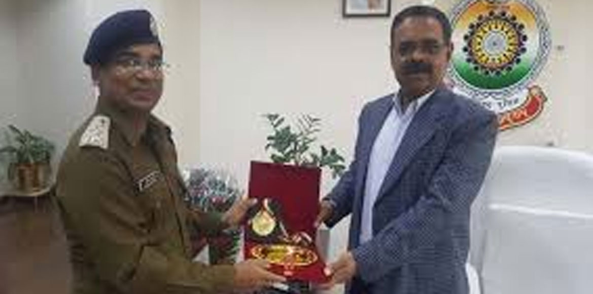 महासमुंद पुलिस द्वारा महासमुंद को “चाइल्ड फ्रेंडली पुलिस” जिला बनाने के लिए किये जा रहे कई कार्यक्रम