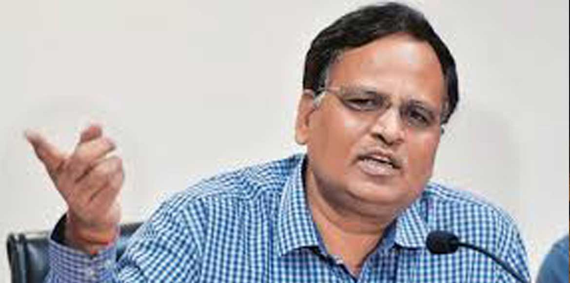 दिल्ली के स्वास्थ्य मंत्री ने भाजपा के चार विधायकों पर कंबल चोरी करने का अरोप लगाया