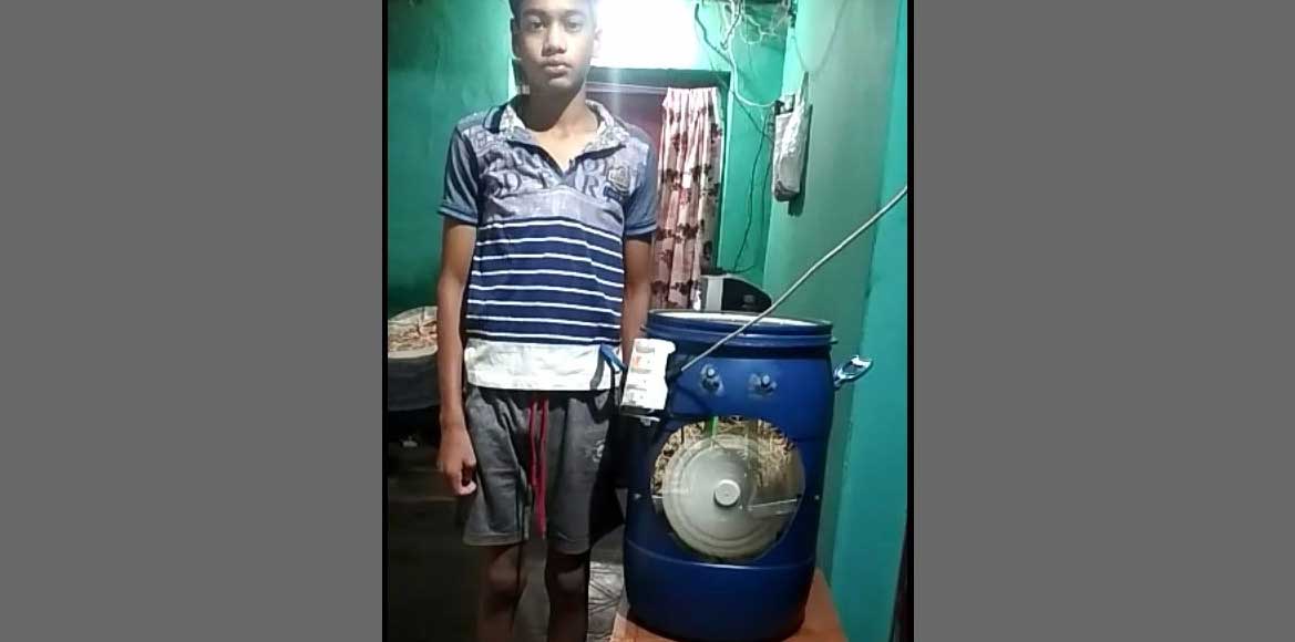 सरायपाली - 8 वी कक्षा में पढ़ने वाले ने बनाया प्लास्टिक ड्रम ... - CG Sandesh