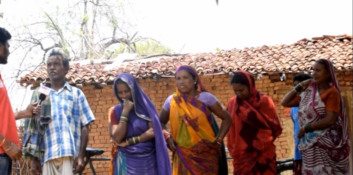 पिथौरा - यहाँ रोजगार की तो गारंटी है पर मजदूरी के भुगतान की ... - CG Sandesh