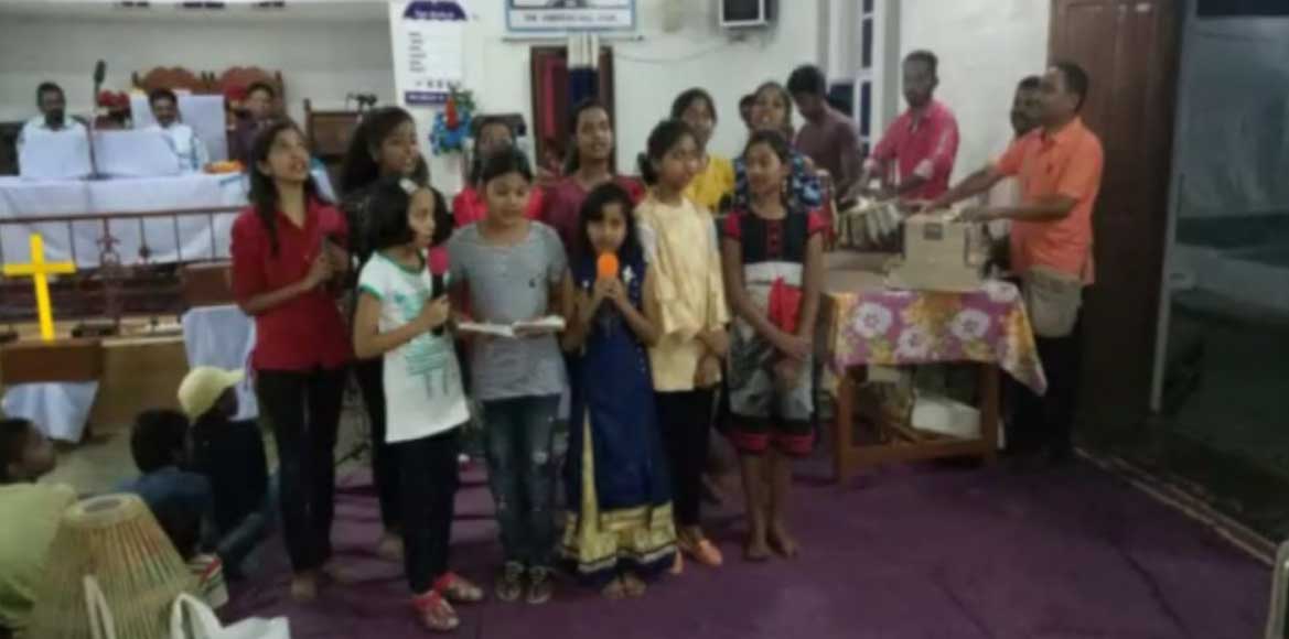 बसना : बेतेल मेनोनाइट चर्च में जवान सभा (युवा दर्शन) का आयोज... - CG Sandesh