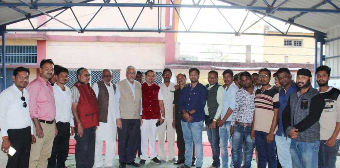 सरायपाली -बसना  जिला बनाओ के मांग को लेकर मुख्यमंत्री से मिल... - CG Sandesh