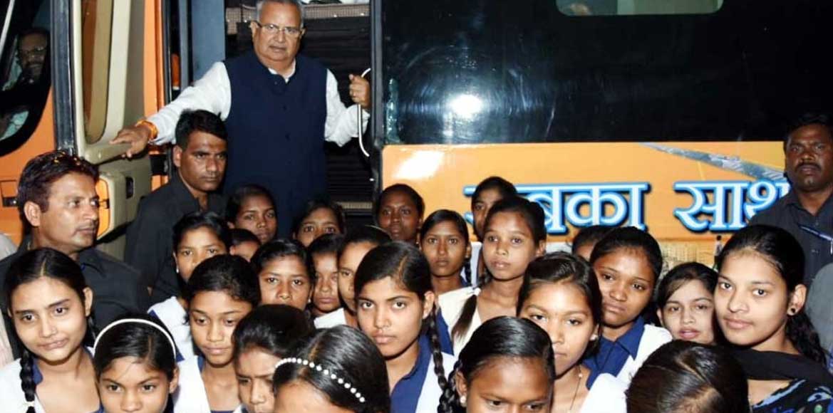 सरायपाली : हाईस्कूल कक्षाओं की बालिकाओं ने मुख्यमंत्री से की... - CG Sandesh