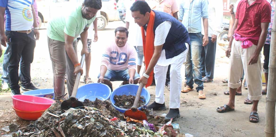 बसना नगर के स्वच्छता हेतु नीलांचल सेवा समिति का विशेष अभियान... - CG Sandesh