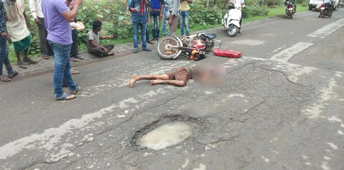 बसना : भारी वाहनों की लापरवाही से लगातार हो रहे बड़े हादसे  - CG Sandesh