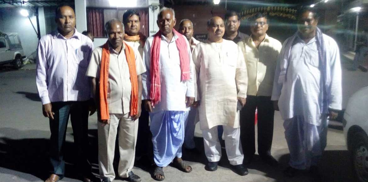 क्रेडा अध्यक्ष श्री पुरंदर मिश्रा ने मुख्यमंत्री डॉ. रमन सिं... - CG Sandesh