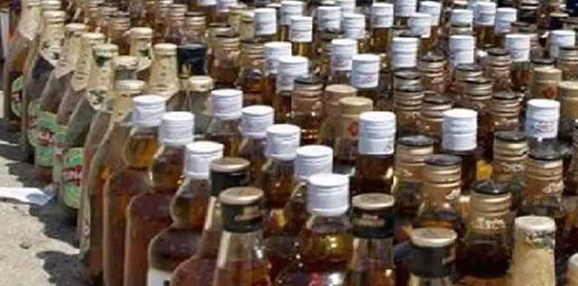 शासन द्वारा एक व्यक्ति को 4 पव्वा से अधिक शराब विक्रय पर मना... - CG Sandesh