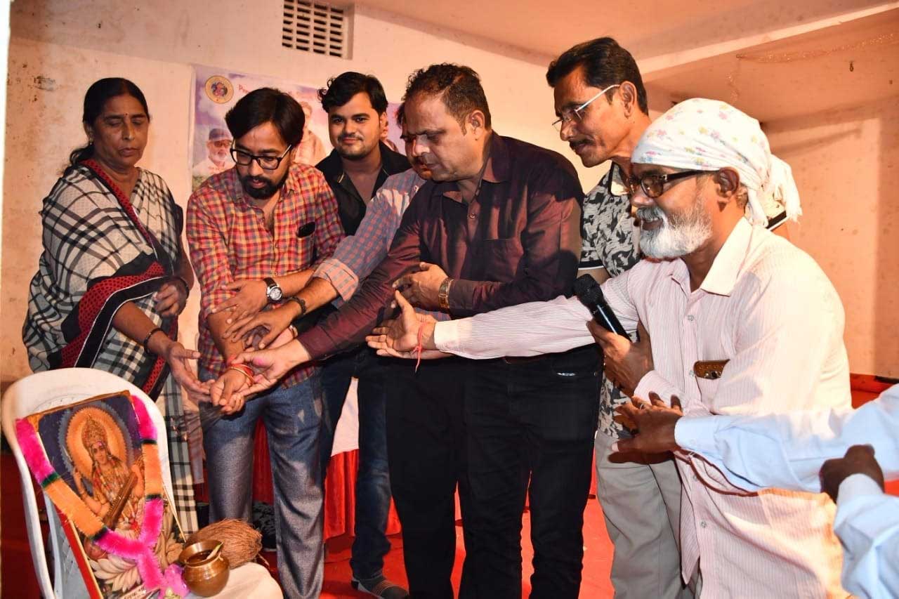 छत्तीसगढ़ी एल्बम दीवाना के विमोचन कार्यक्रम मे शामिल हुए युव... - CG Sandesh