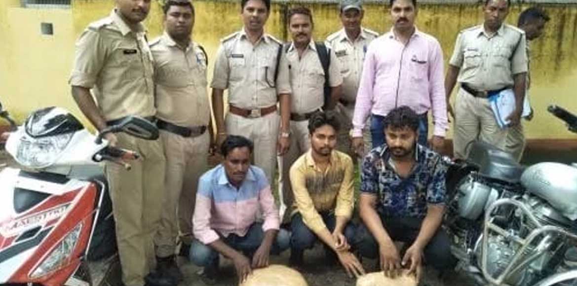 गांजा तस्करों पर सरायपाली पुलिस की कार्यवाही - CG Sandesh