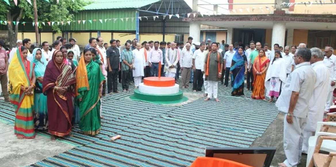भारतीय राजनीति व कूटनीति के साथ महान कवि थे अटल जी – सम्पत - CG Sandesh