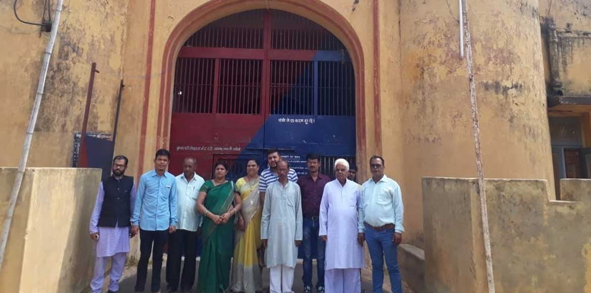 जेल भरो आंदोलन के तहत रायपुर जा रहे कांग्रेसियों को रास्ते म... - CG Sandesh