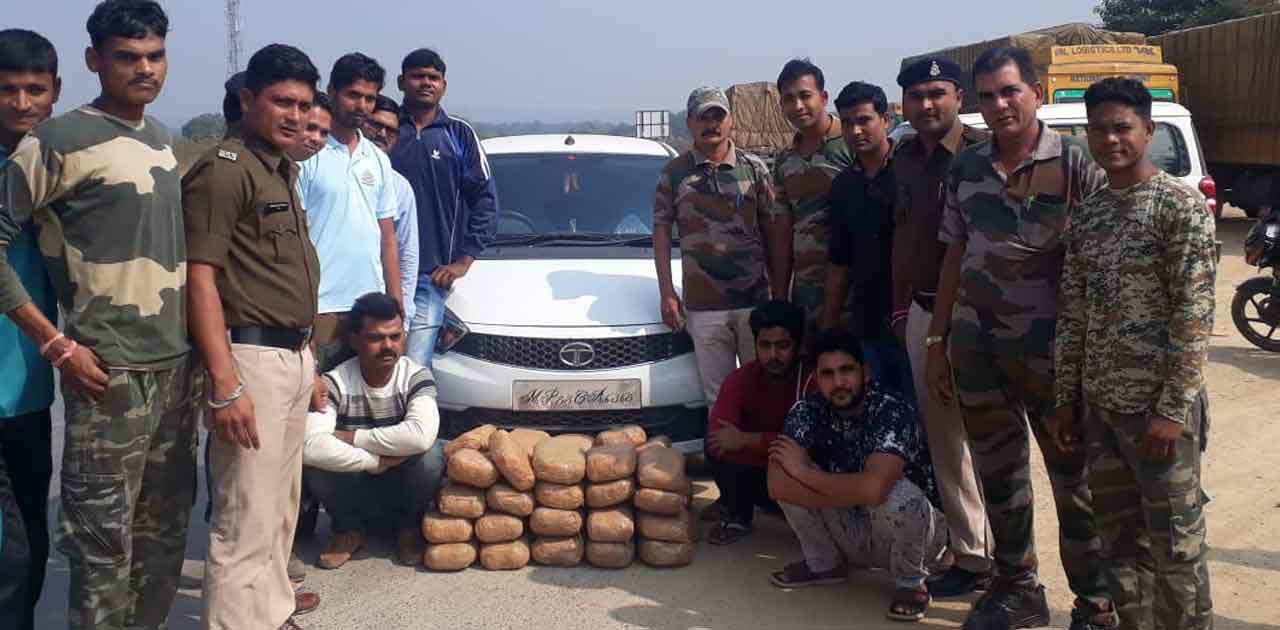 वाहन चेकिंग के दौरान 40 किलो गांजा जप्त - CG Sandesh