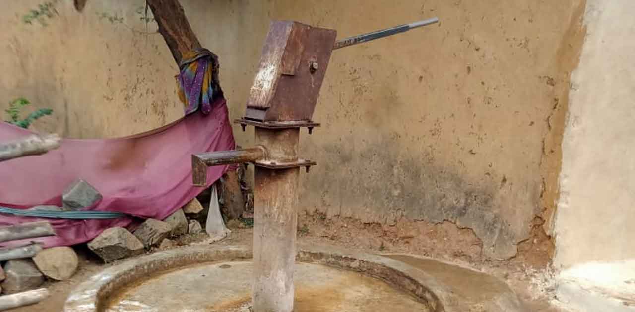 बिना कार्य के राशियों को आहरण, जनपद सीईओ से की गई शिकायत - CG Sandesh