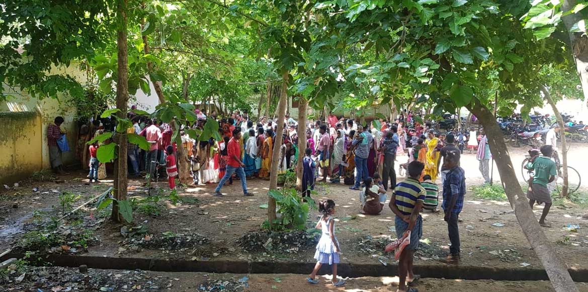 बसना तहसील परिषर में अब 400 आधार प्रतिदिन बनाने की क्षमता, न... - CG Sandesh