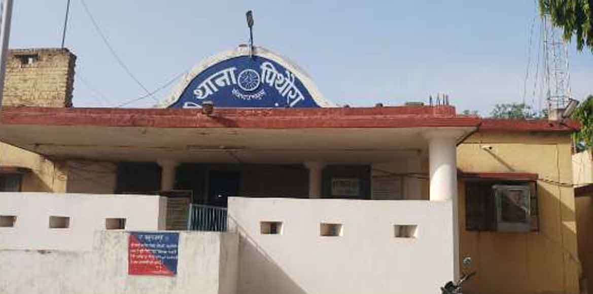 आतंक से भयभीत करने वाले युवक के ऊपर 2 बार अपराध दर्ज, मोहल्ल... - CG Sandesh