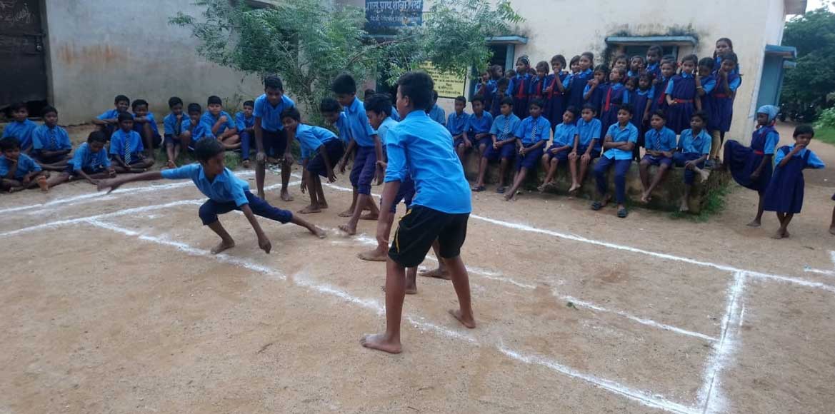 राष्ट्रीय खेल दिवस उल्लास पूर्वक मनाया गया शा.बालक पूर्व माध... - CG Sandesh