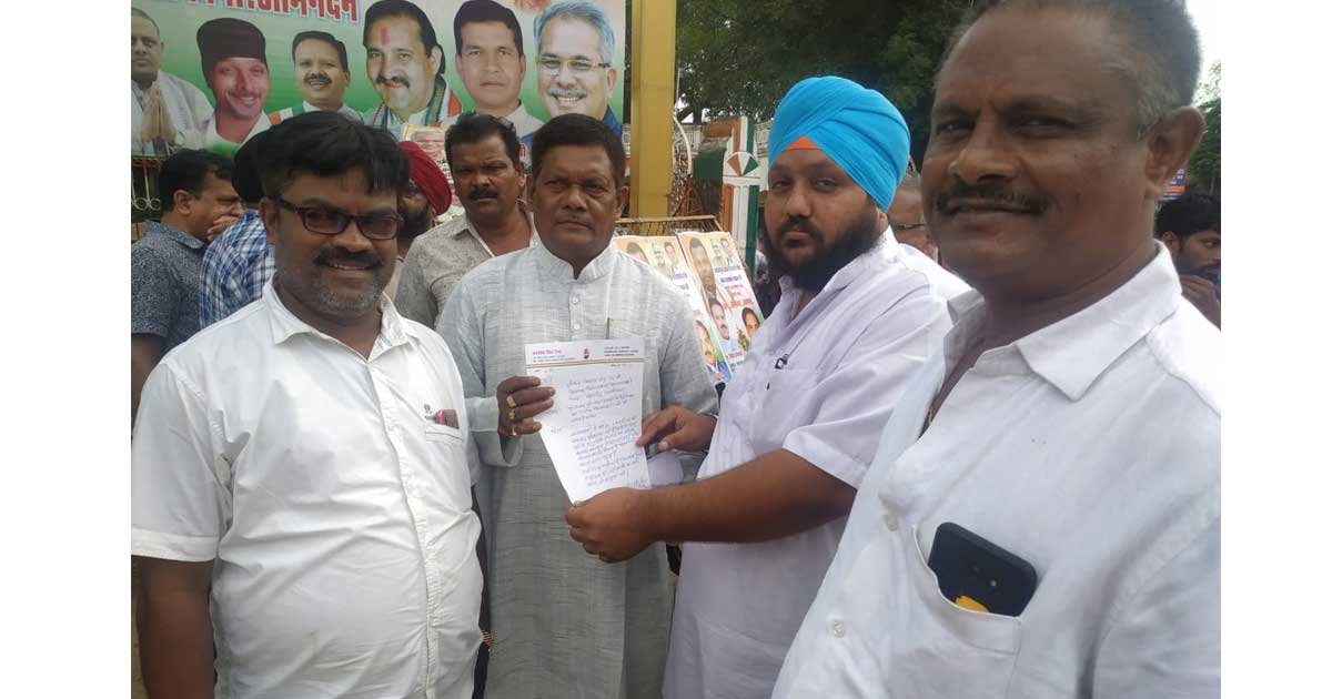 विधायक किस्मत लाल नंद से मुक्तिधाम में बाउंड्री वाल कार्य कर... - CG Sandesh