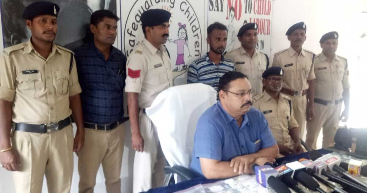 संतोष ज्वेलर्स में हुई चोरी का हुआ खुलाशा, पदमपुर ओडिसा के म... - CG Sandesh