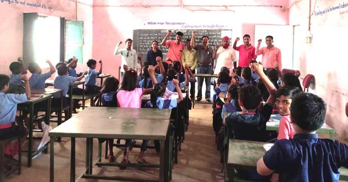 नवोदय की तैयारी हेतु बच्चों को दी गई नि: शुल्क कोचिंग - CG Sandesh