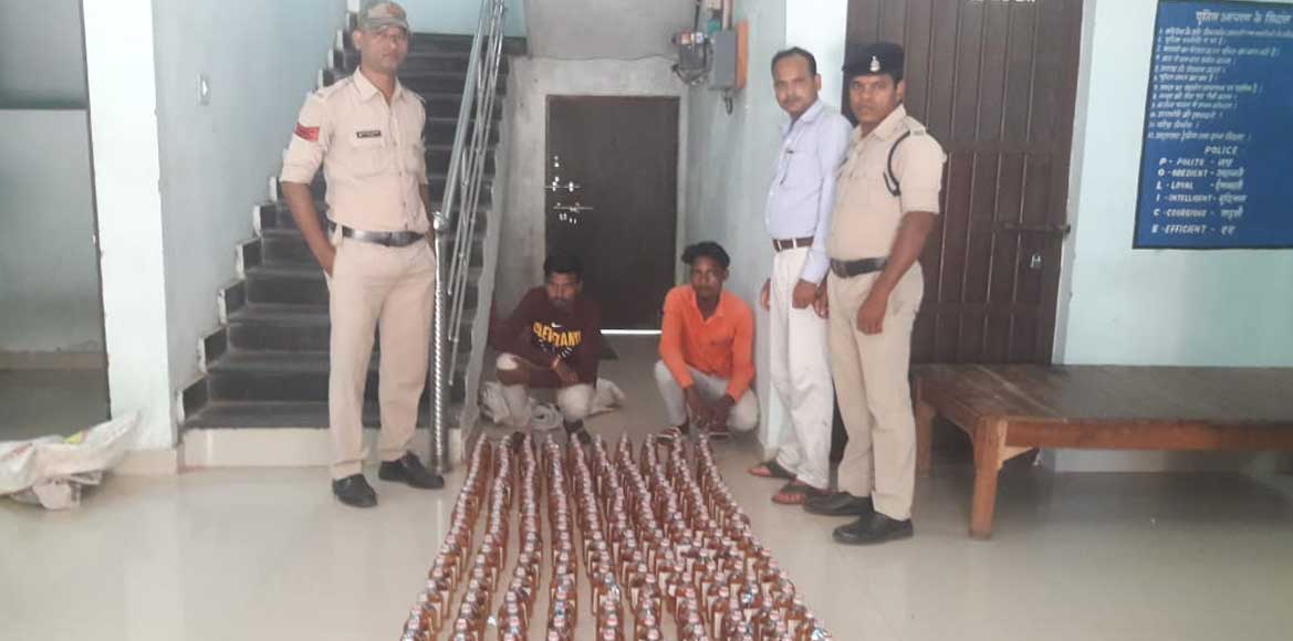 6 पेटी अंग्रेजी शराब के साथ दो आरोपी गिरफ्तार - CG Sandesh