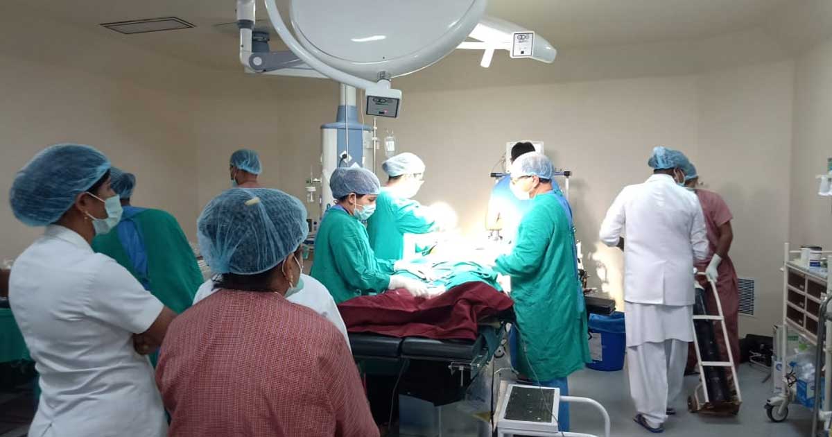 बलौदाबाजार : महिला डॉक्टर के आने से जिला अस्पताल में बढ़ने लग... - CG Sandesh