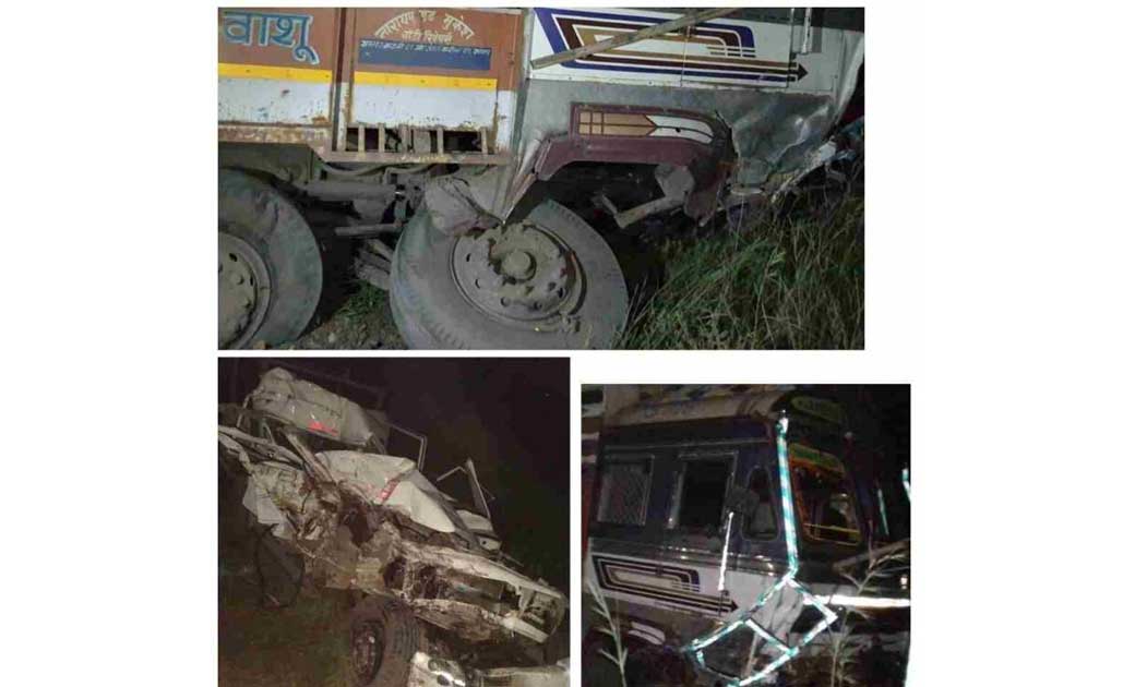 दर्दनाक सड़क हादसा,तेज रफ्तार ट्रक व पिकप में भिड़ंत...4 लोगो की मौत...