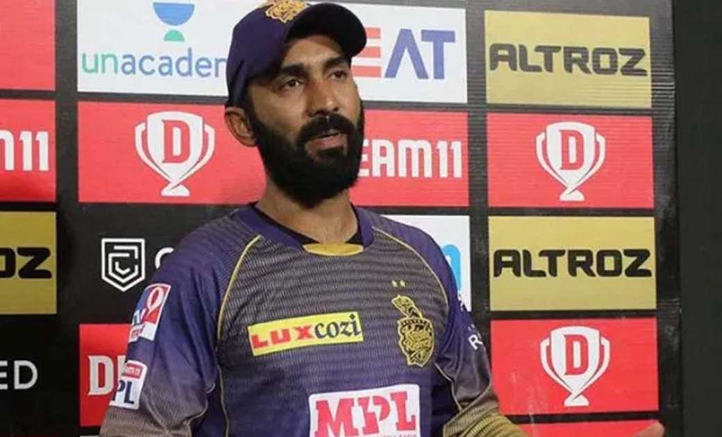 डीविलियर्स ने दोनों टीमों के बीच अंतर पैदा किया : दिनेश कार्... - CG Sandesh