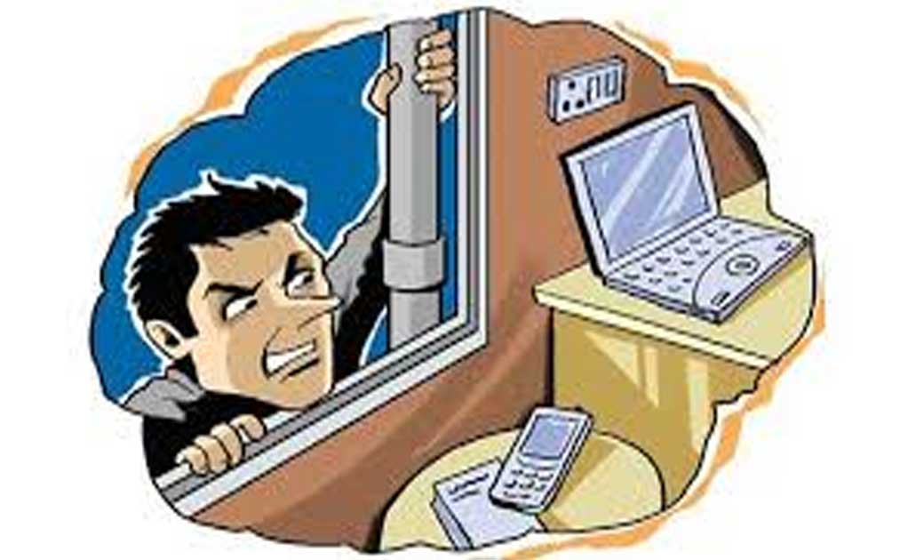 चोरी करने के नियत से घर में घुसने पर मामला दर्ज.
