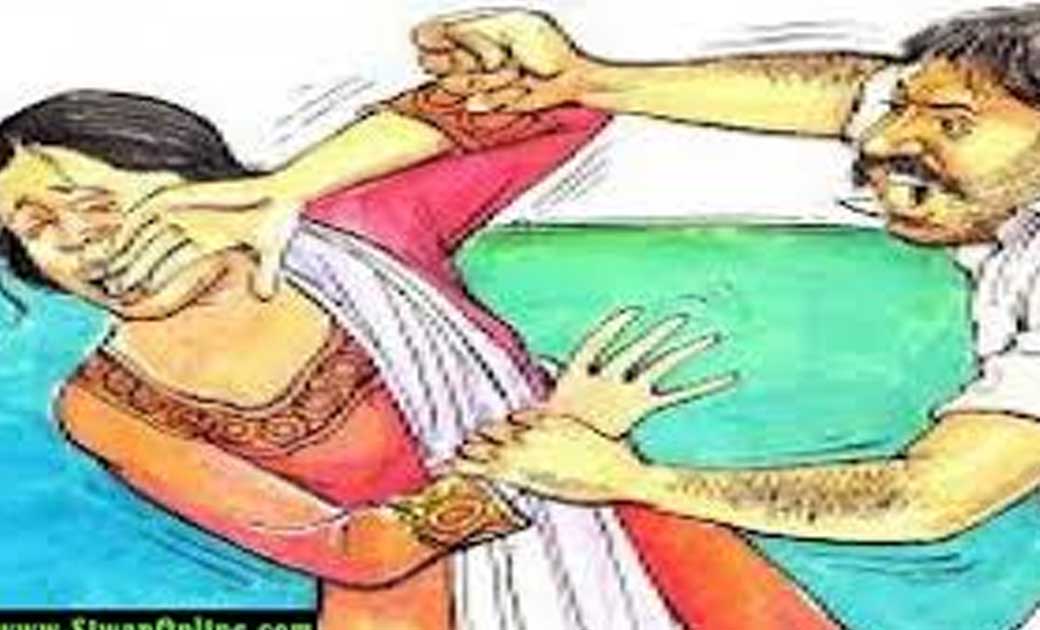 परिवारिक विवाद को लेकर पत्नी से गाली गलौच, मारपीट