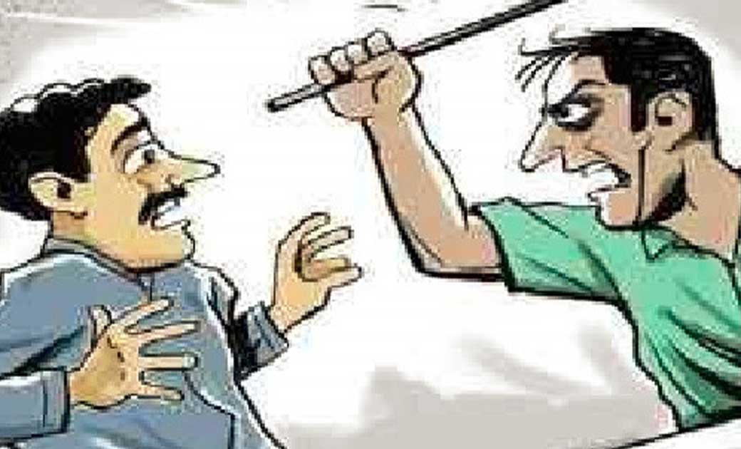जमीन बटवारा मांग रहे हो कहकर गाली गलौच, मारपीट.