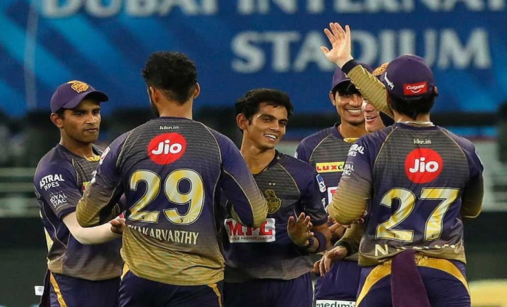 IPL 2020: प्ले ऑफ की राह आसान करने पर होगीं RCB और KKR की नज... - CG Sandesh