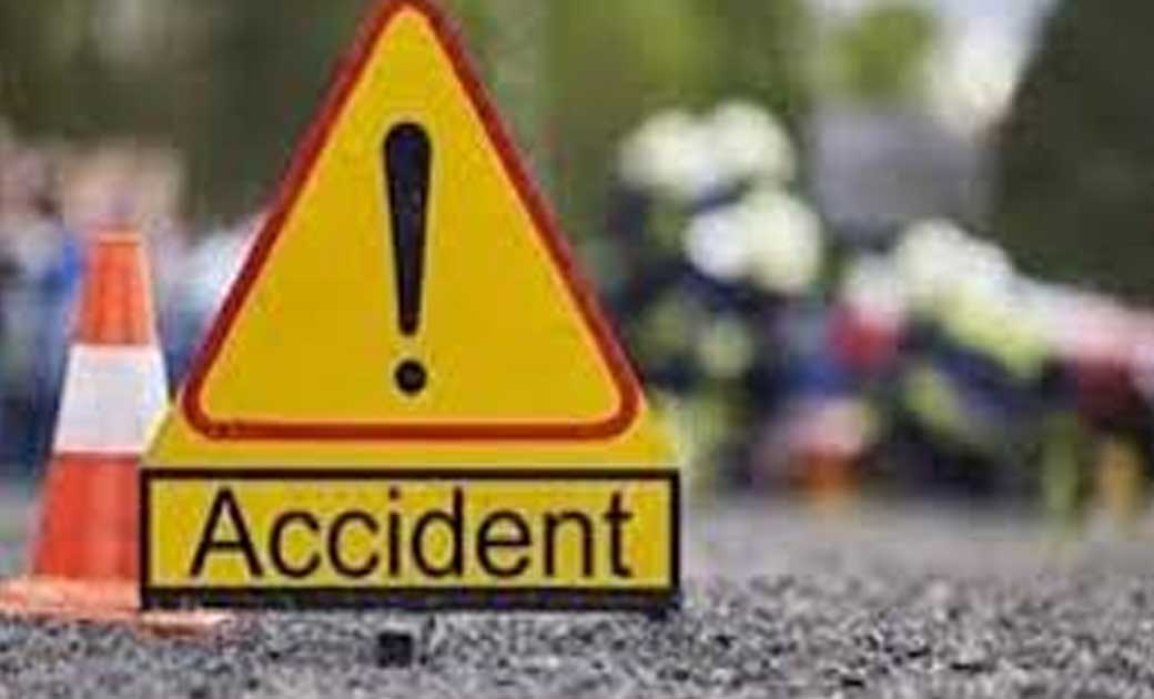 लापरवाही पूर्वक चलाकर पुलिस की पेट्रोलिंग वाहन को मारी कट, बाल-बाल बचे दुर्घटना होने से,  मामला 