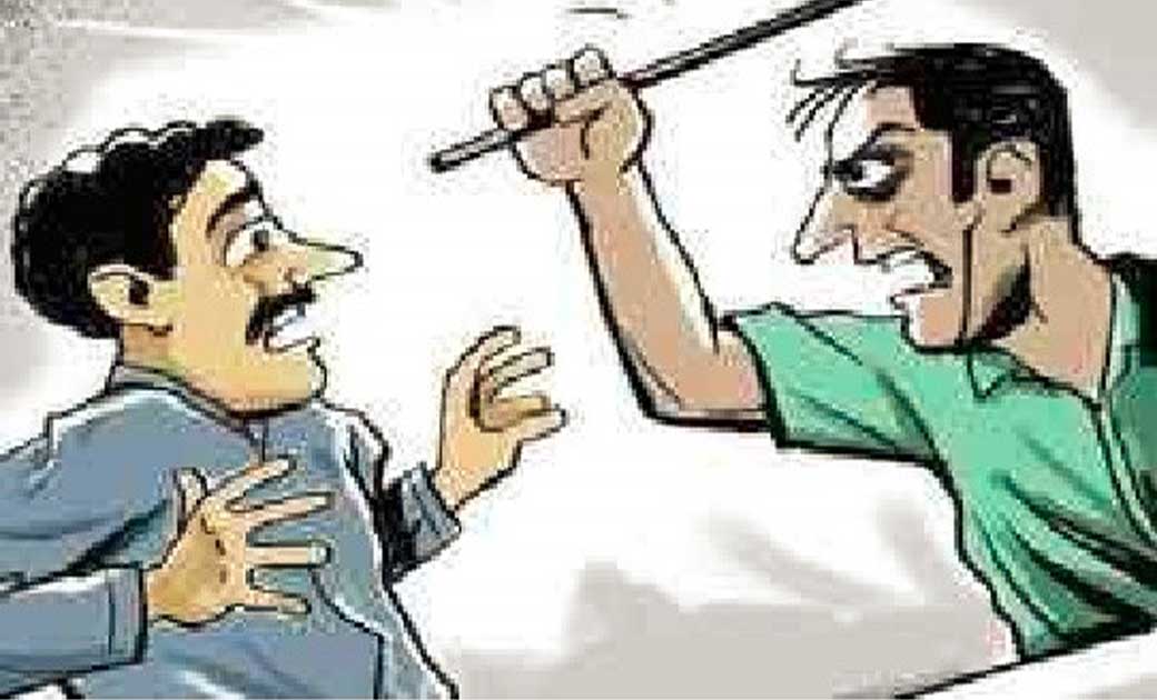 गाडी रिपेयरिंग खर्च की बात को लेकर गाली गलौच कर डण्डा से मार... - CG Sandesh