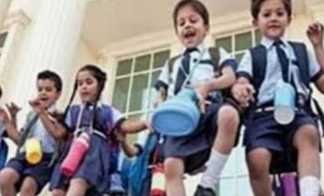 फिलहाल छत्तीसगढ़ में 15 अक्टूबर से नहीं खुलेंगे स्कूल, शिक्षा मंत्री श्री प्रेमसाय टेकाम ने किया स्पष्ट...