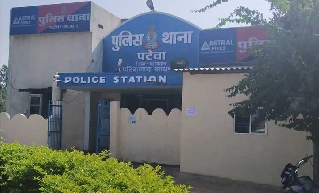 टोपी व मास्क पहनकर ज्वेलर्स की दूकान पर चोरी, सी.सी टिव्ही म... - CG Sandesh
