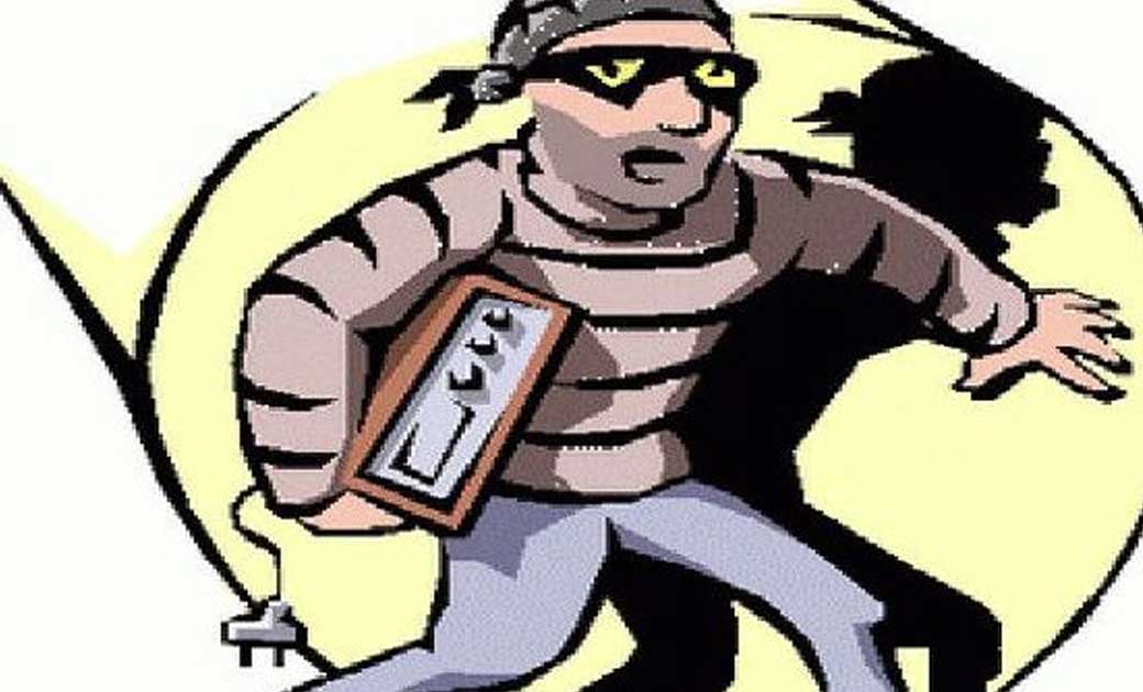 शिक्षा विभाग द्वारा लगाये गये प्रोजेक्टर एवं अन्य कम्प्यूटर ... - CG Sandesh