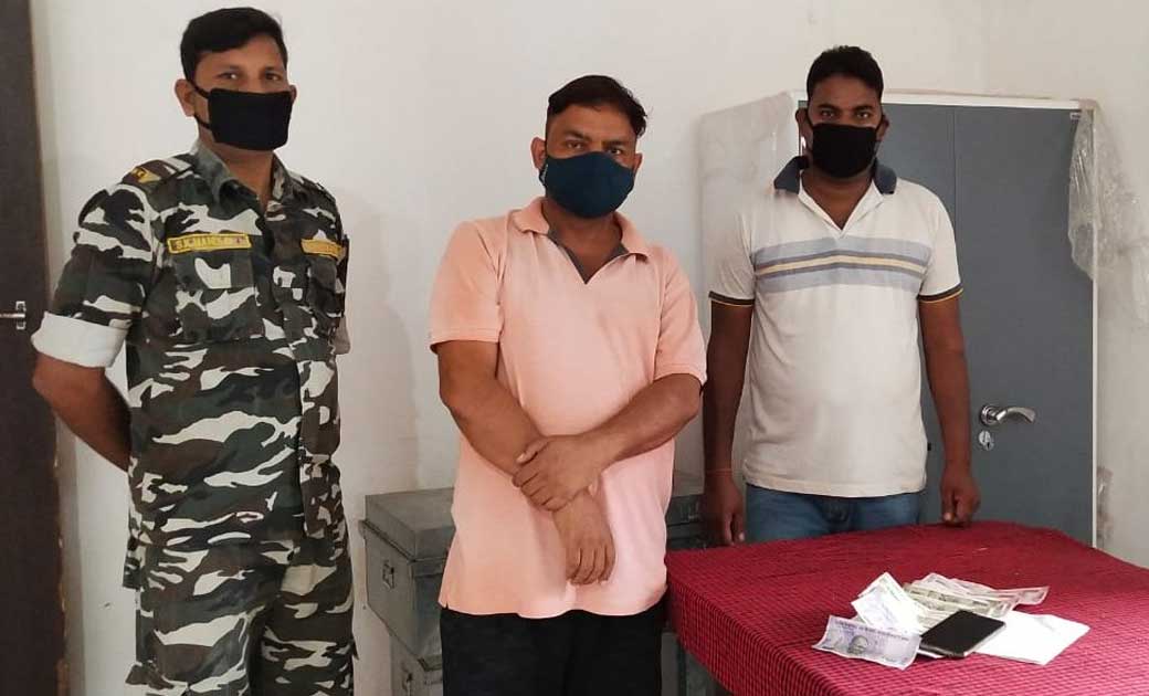 सरिया में आई.पी.एल. सट्टा पर कार्यवाहीदो लाख रूपये की सट्टा पट्टी के साथ एक आरोपी गिरफ्तार….