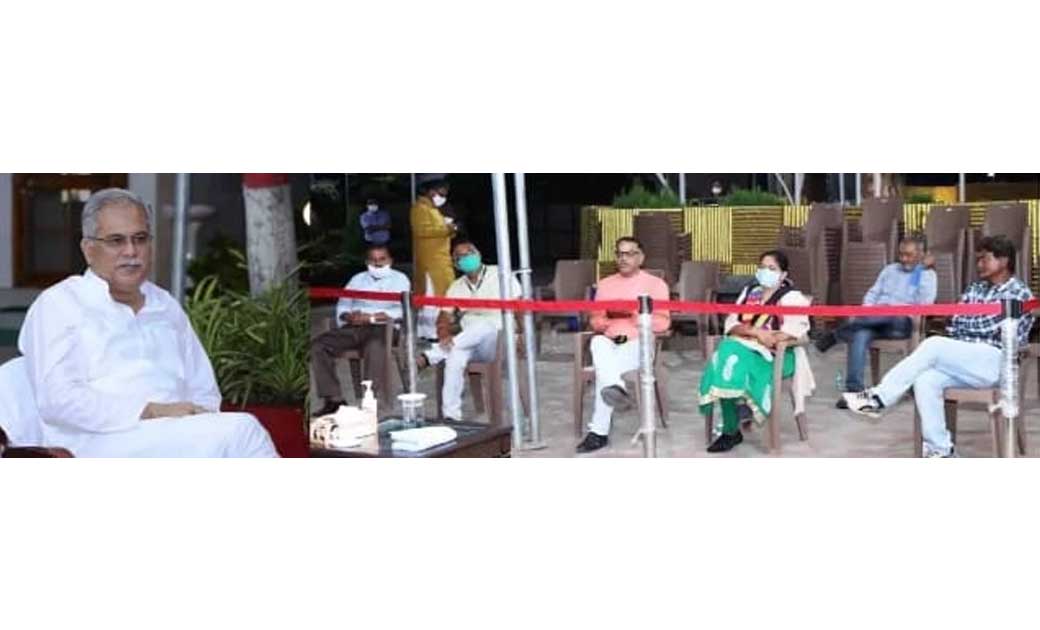 छत्तीसगढ़ में पत्रकार पर हुवे हमले और घटना की जांच करेगी पत्रकारों की ही उच्च स्तरीय समिति...! प्रेस क्लब रायपुर की मांग पर सीएम भूपेश बघेल ने दिए निर्देश...