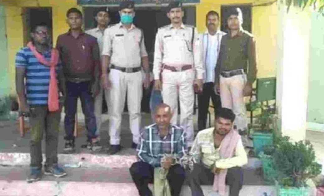 छत्तीसगढ़ : नाबालिग बेटे को चलाने के लिए दिया ट्रैक्टर, रिवर... - CG Sandesh
