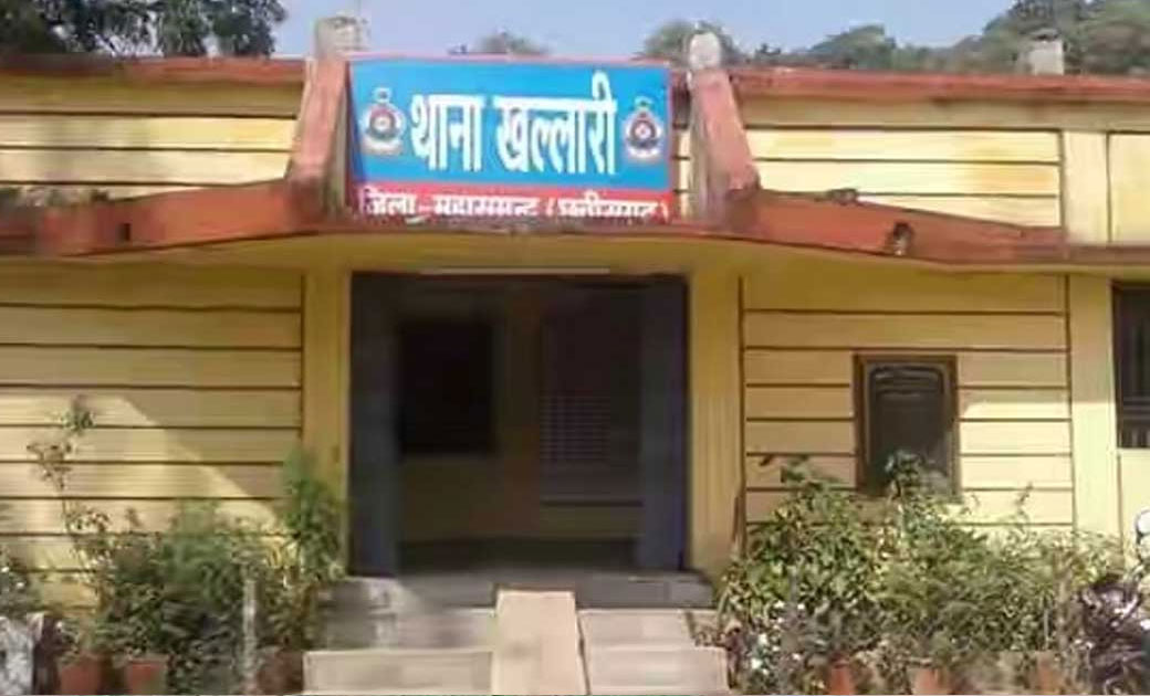 ग्राम कोमा से 4 लीटर हाथ भट्ठी महुआ शराब जप्त. - CG Sandesh
