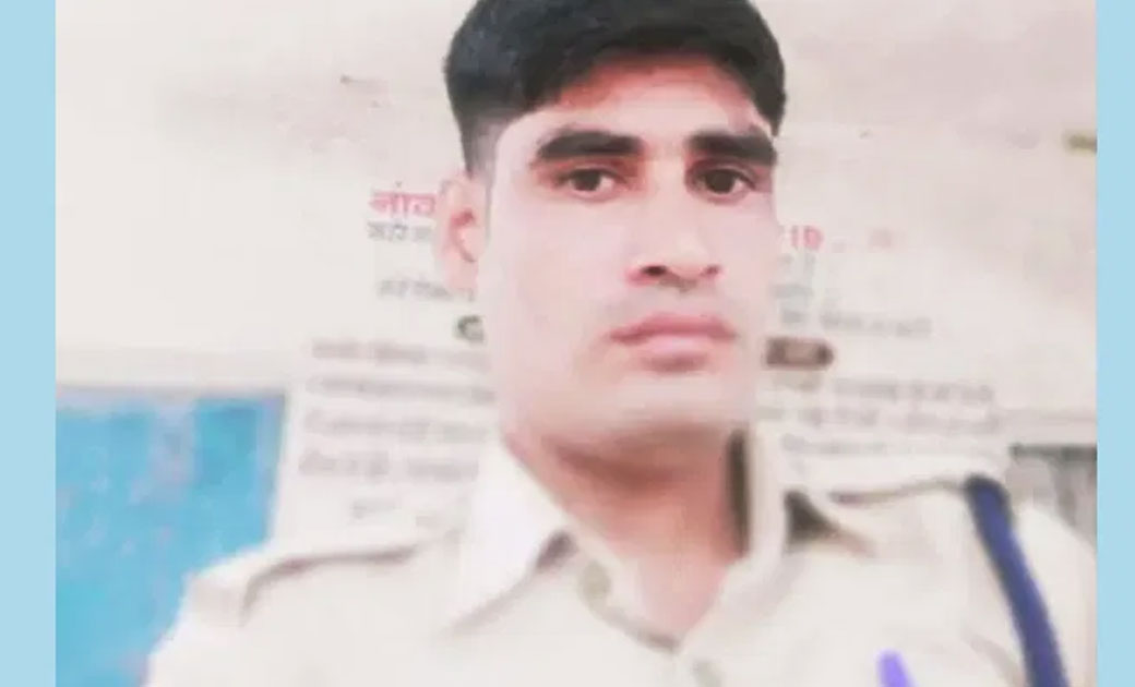डेढ़ साल की बच्ची को सिगरेट से दागने वाला पुलिस कर्मी बर्खास... - CG Sandesh