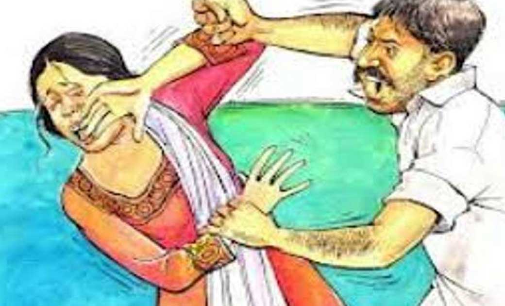 पड़ोस के साथ अवैध संबंध है कहकर पति ने की मारपीट.