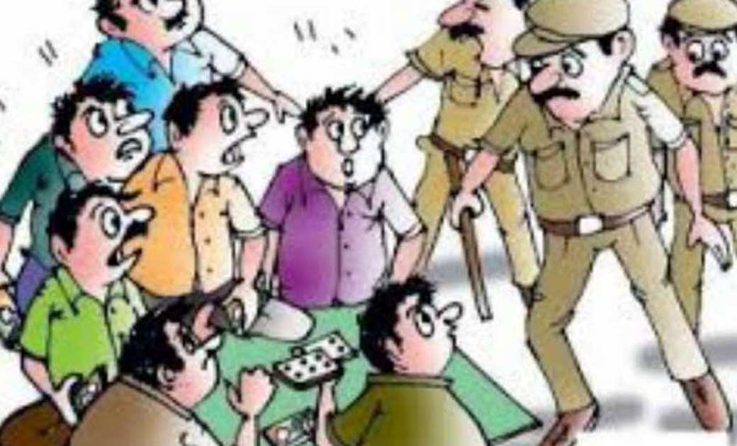 7 जुआरियो पर कार्यवाही.