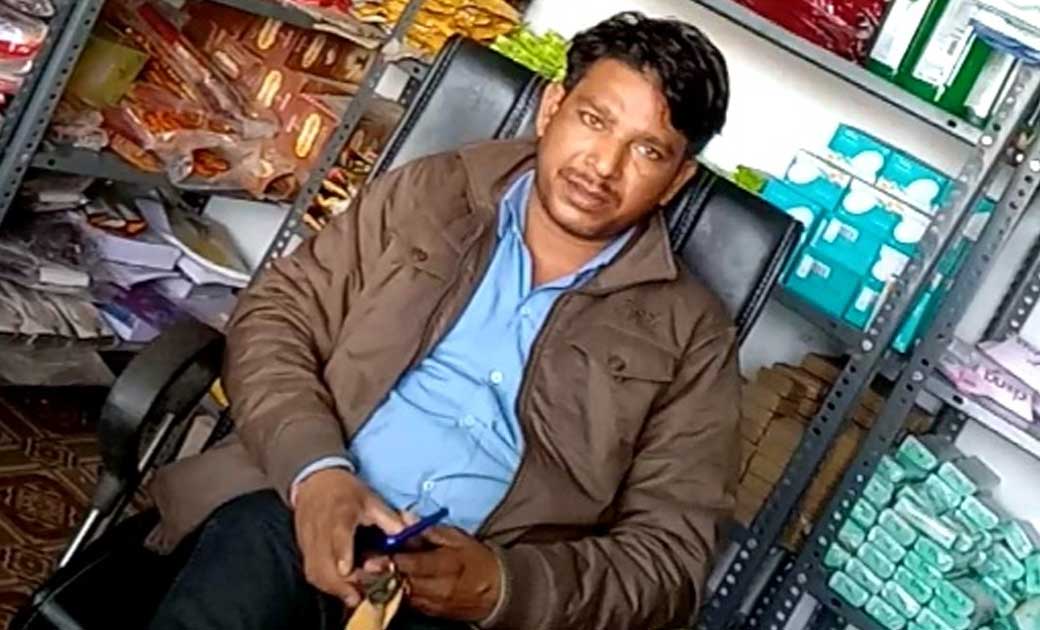 सरकारी स्वास्थ्य विभाग को नकारा बताकर, ख़ुद के दवा में 3 से 7... - CG Sandesh