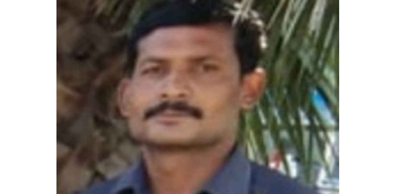 विधायक देवती कर्मा के सुरक्षाकर्मी ने  खुद को मारकर की आत्मह... - CG Sandesh