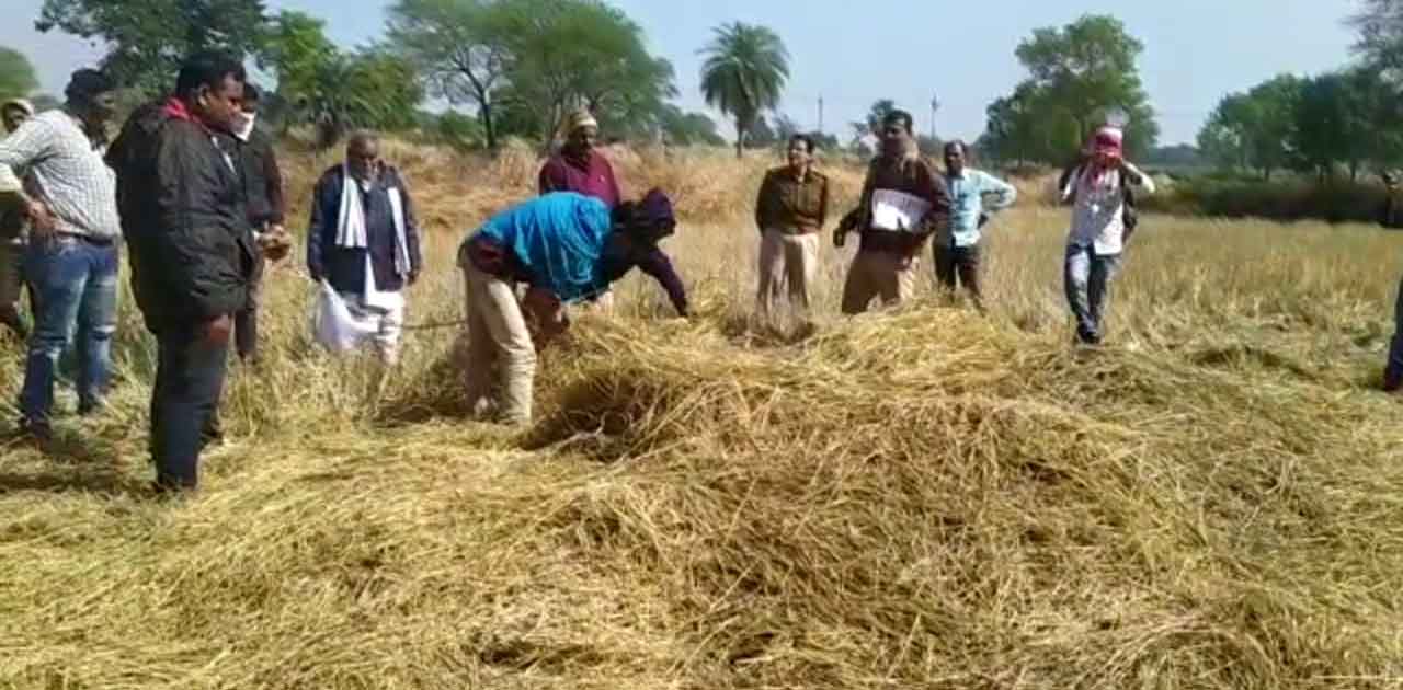 लापता हुए युवक की मिली लाश, आरोपी को लेकर घटना स्थल पहुँची प... - CG Sandesh